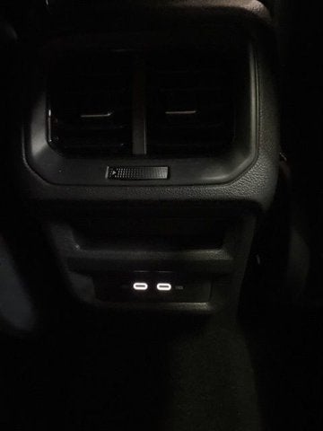 2026 Volkswagen Taos 1.5T SE Black