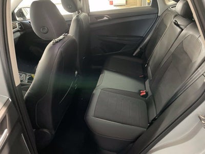 2027 Volkswagen Taos SE Black