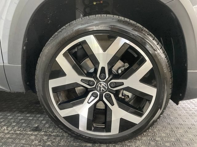 2023 Volkswagen Taos SEL