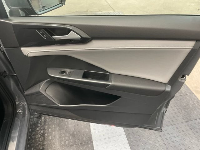2023 Volkswagen Taos SEL