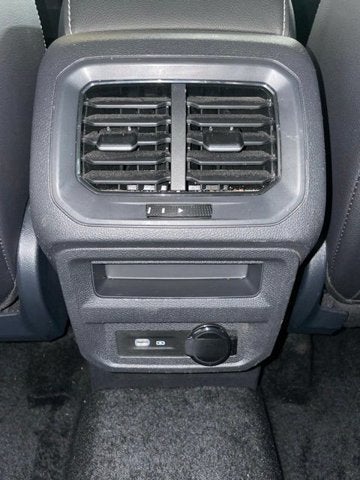 2024 Volkswagen Tiguan SEL R-Line