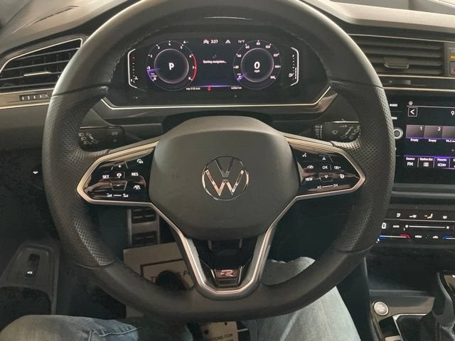 2024 Volkswagen Tiguan SEL R-Line
