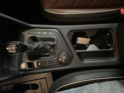 2024 Volkswagen Tiguan SEL R-Line