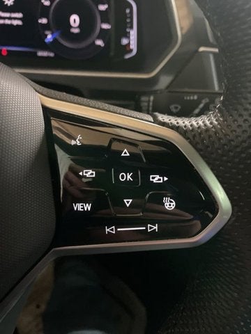 2022 Volkswagen Tiguan SEL R-Line