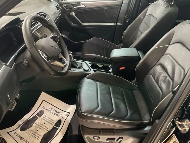 2022 Volkswagen Tiguan SEL R-Line