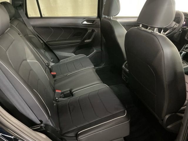 2024 Volkswagen Tiguan SEL R-Line