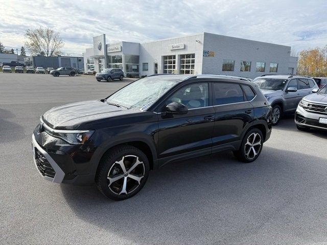 2025 Volkswagen Taos SEL