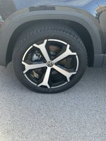 2025 Volkswagen Taos SEL