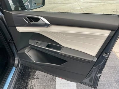 2026 Volkswagen Taos 1.5T SEL