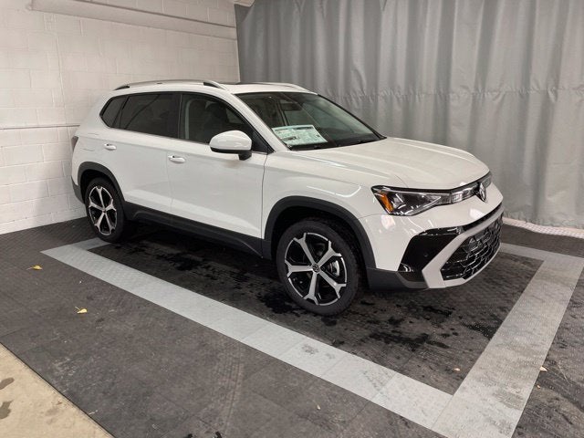2027 Volkswagen Taos SEL