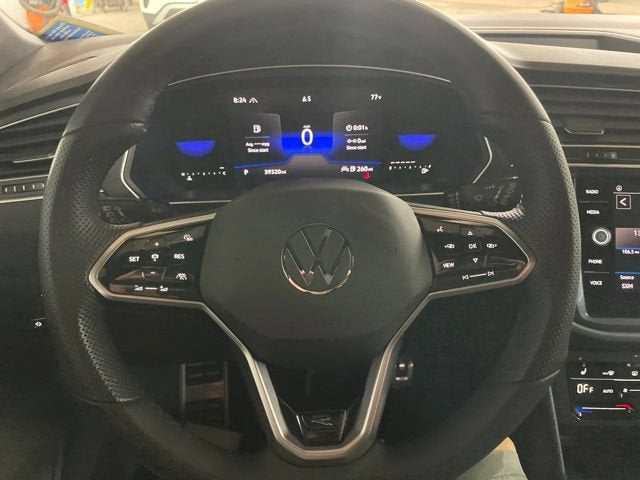 2023 Volkswagen Tiguan SE R-Line Black
