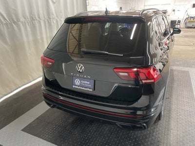 2024 Volkswagen Tiguan SE R-Line Black