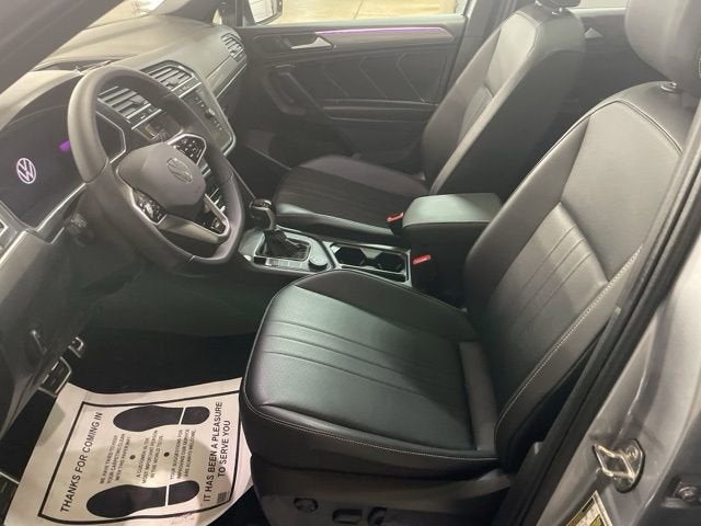 2024 Volkswagen Tiguan SE R-Line Black