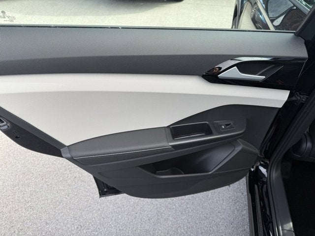 2025 Volkswagen Taos S