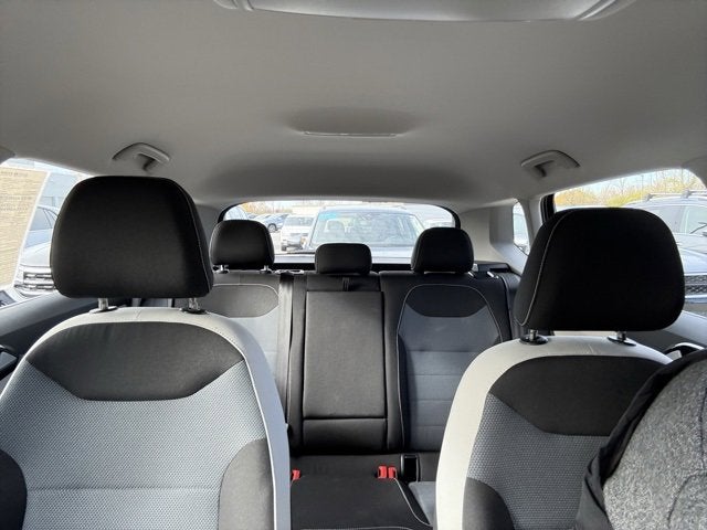 2025 Volkswagen Taos S