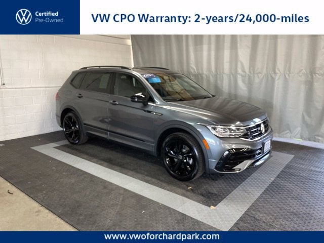 2023 Volkswagen Tiguan SE R-Line Black