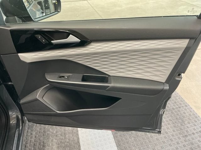 2023 Volkswagen Taos S