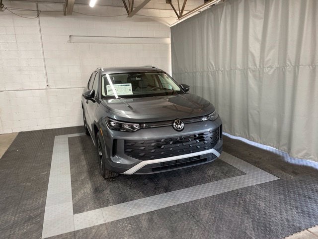 2027 Volkswagen Tiguan SE