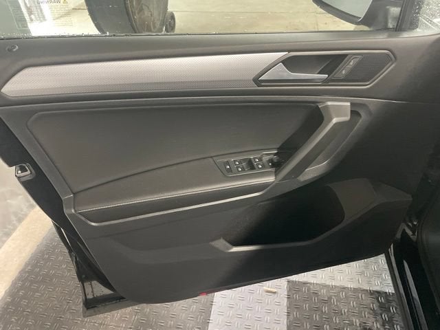 2023 Volkswagen Tiguan S