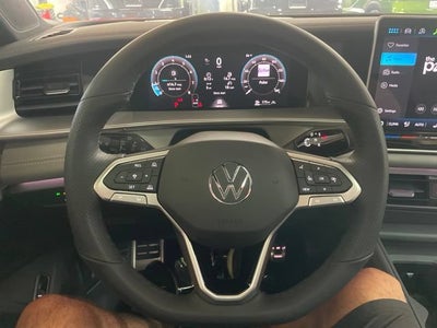 2026 Volkswagen Tiguan SE R-Line Black