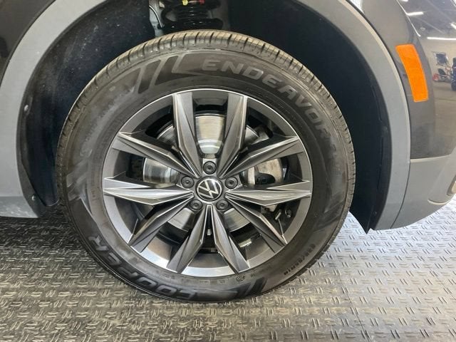2023 Volkswagen Tiguan SE