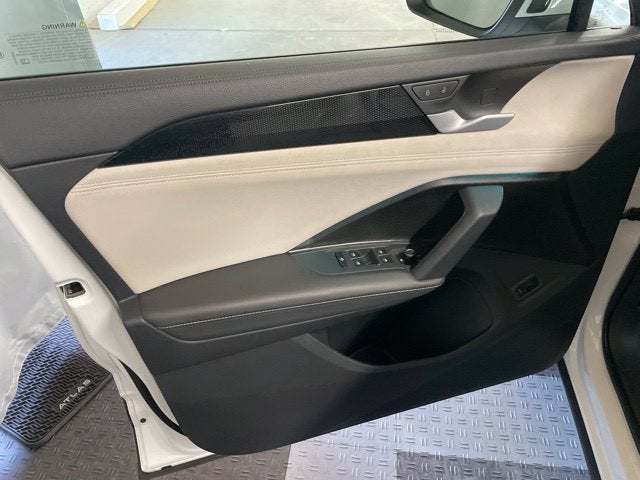 2025 Volkswagen Tiguan SE