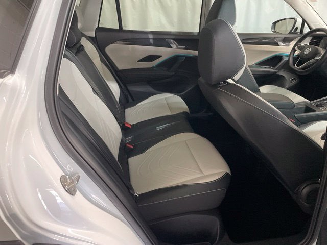 2025 Volkswagen Tiguan SE