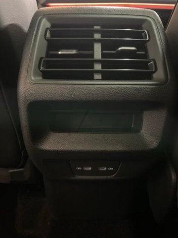 2025 Volkswagen Tiguan SE