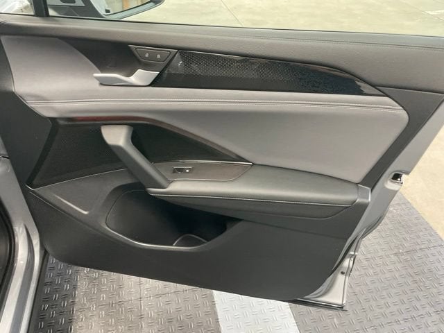 2025 Volkswagen Tiguan SE