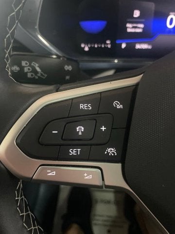 2023 Volkswagen Taos SE