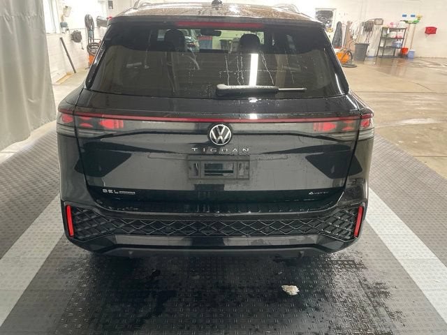 2026 Volkswagen Tiguan SEL R-Line Turbo