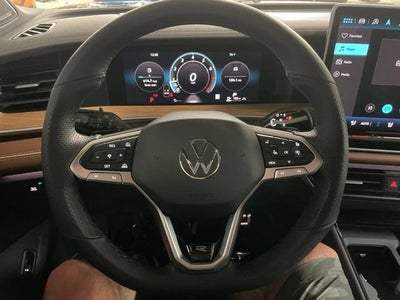 2026 Volkswagen Tiguan SEL R-Line Turbo