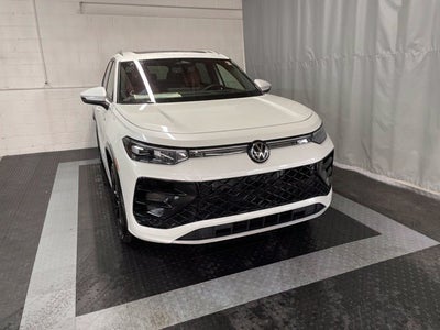 2026 Volkswagen Tiguan SEL R-Line Turbo