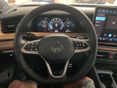 2026 Volkswagen Tiguan SEL R-Line Turbo