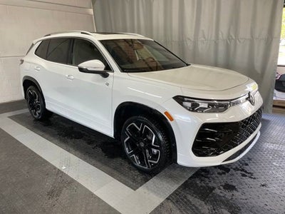2026 Volkswagen Tiguan 2.0T SEL R-Line Turbo