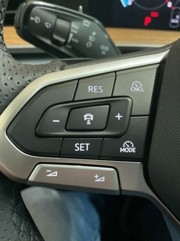 2026 Volkswagen Tiguan SEL R-Line Turbo 4MOTION