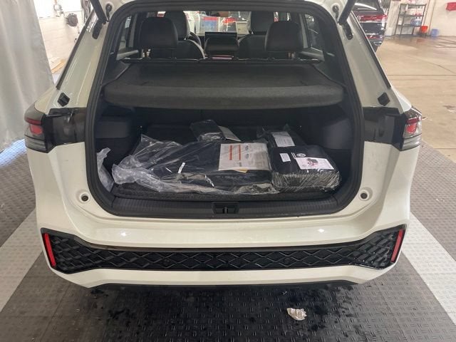 2026 Volkswagen Tiguan SEL R-Line Turbo