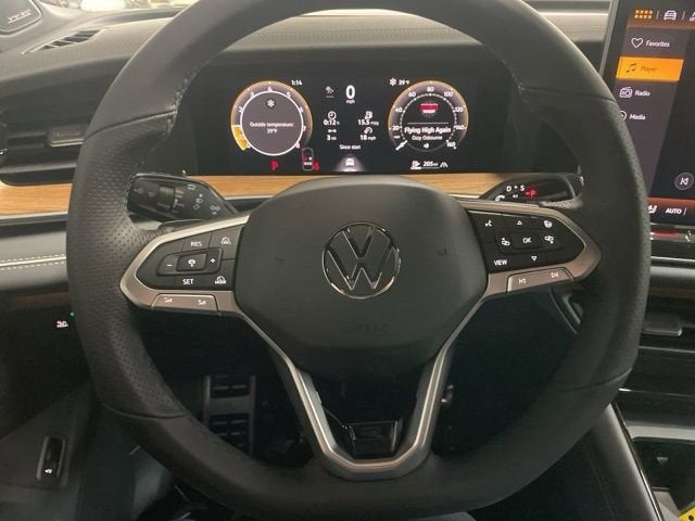 2026 Volkswagen Tiguan 2.0T SEL R-Line Turbo