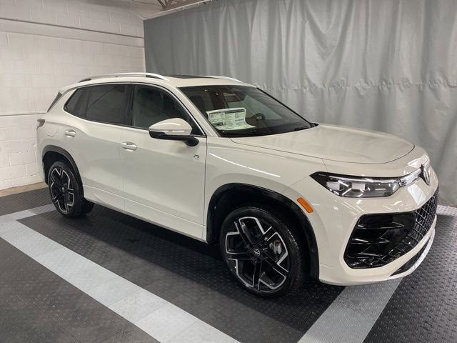 2026 Volkswagen Tiguan 2.0T SEL R-Line Turbo