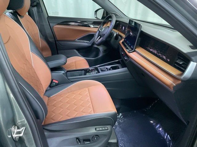 2026 Volkswagen Tiguan SEL R-Line Turbo