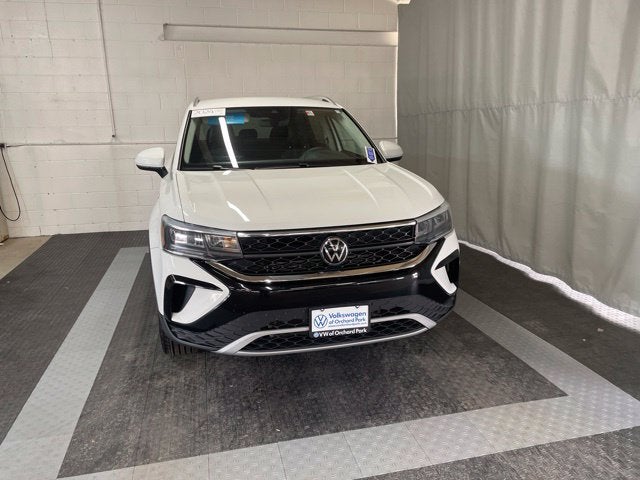 2024 Volkswagen Taos SE