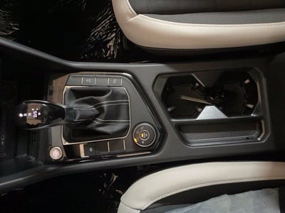 2027 Volkswagen Taos SE