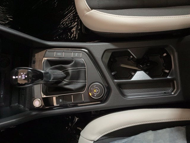 2027 Volkswagen Taos SE