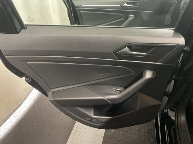 2023 Volkswagen Jetta SE