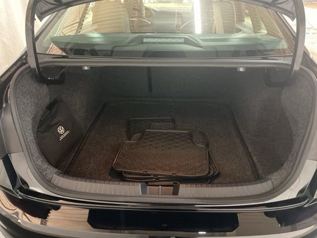 2023 Volkswagen Jetta SE