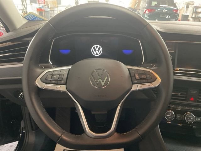 2023 Volkswagen Jetta SE