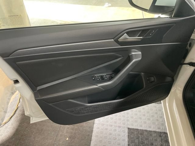 2023 Volkswagen Jetta SE