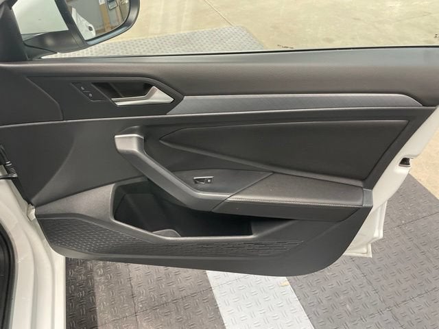 2023 Volkswagen Jetta SE