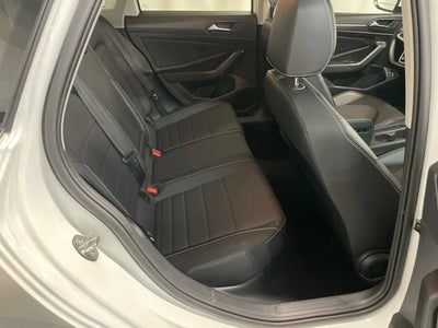2023 Volkswagen Jetta SE