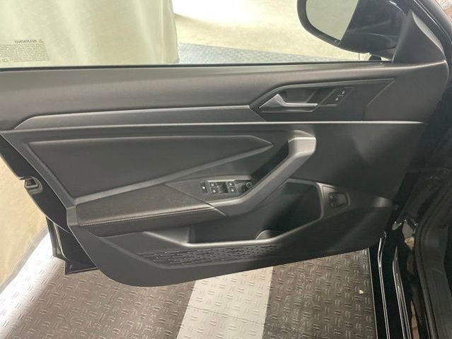 2023 Volkswagen Jetta SE